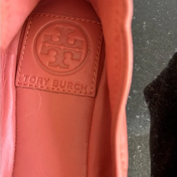 Tory Burch Coral Flats size 6.5 - Picture 3 of 8
